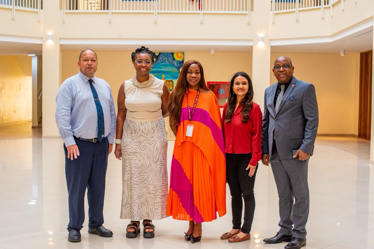 Mrs. Zephia Ovia-Ikem, hosted members from London School of Economics and Political Science (LSE) on a campus visit to James Hope College.
